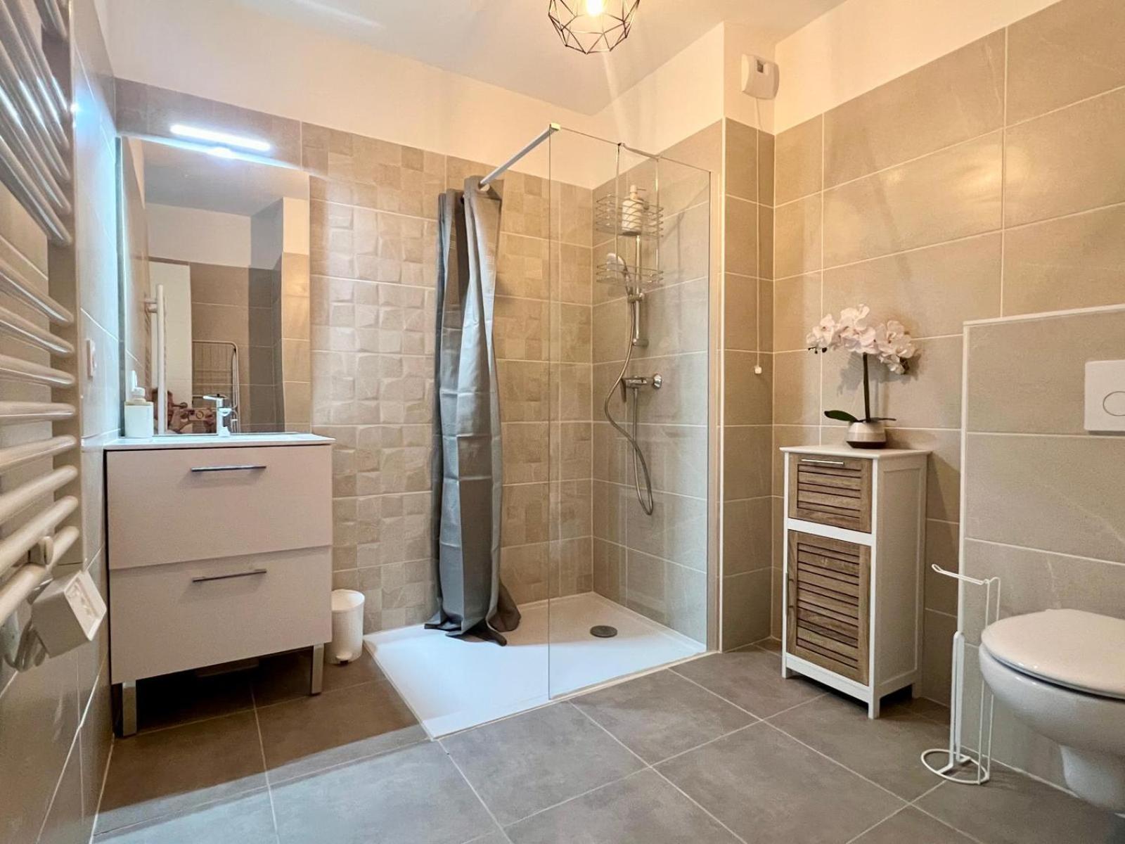 Brand New Flat With Terrace And Parc View