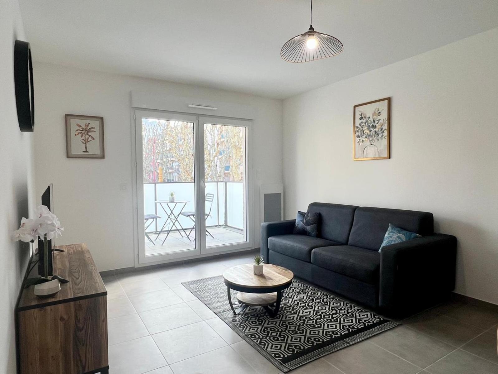 Brand New Flat With Terrace And Parc View Appartamento Nizza